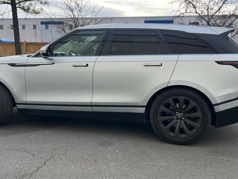 Used 2018 Land Rover Range Rover Velar S AWD/4WD image 14