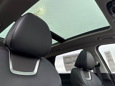 New 2026 Hyundai Tucson Limited image 14