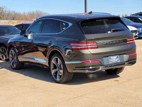 New 2025 Genesis GV80 2.5T Prestige image 3