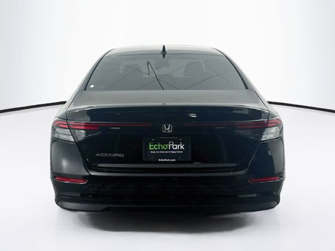 Used 2025 Honda Accord LX image 7