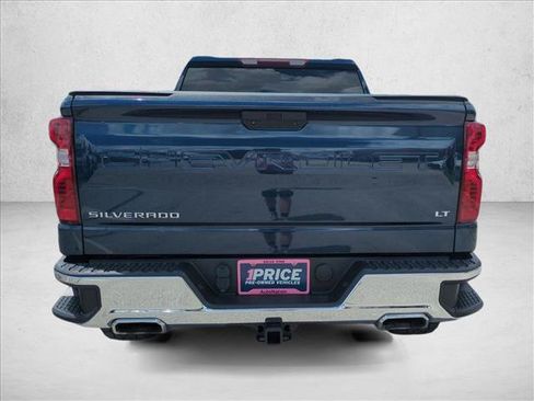 Used 2021 Chevrolet Silverado 1500 LT w/ Z71 Off-Road Package AWD/4WD image 7