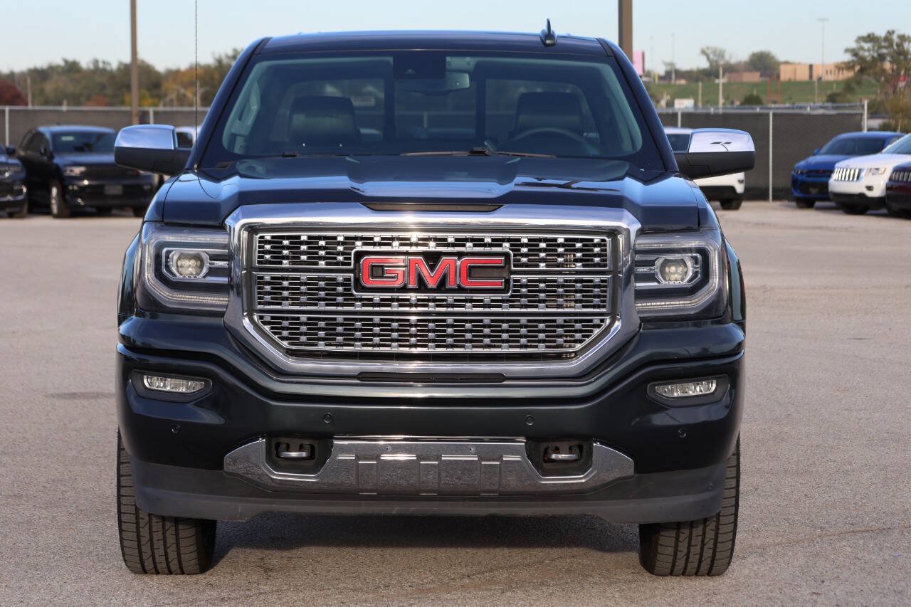 Used 2017 GMC Sierra 1500 Denali w/ Denali Ultimate Package AWD/4WD image 2