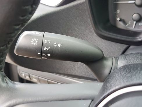 Used 2024 Toyota Corolla SE image 22