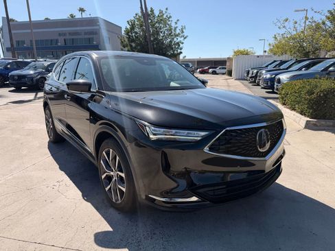 Used 2024 Acura MDX FWD w/ Technology Package image 6