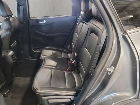 Used 2025 Ford Escape Platinum AWD/4WD image 18