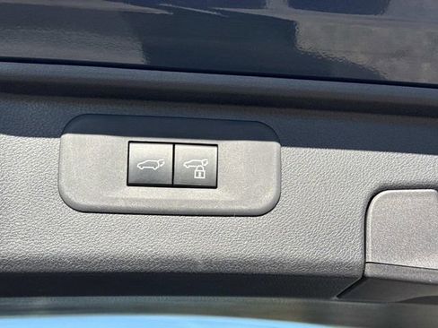 Used 2024 Toyota Grand Highlander XLE image 8