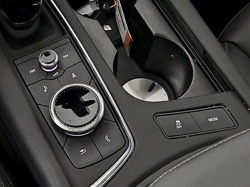 Used 2025 Cadillac XT5 Premium Luxury FWD image 28