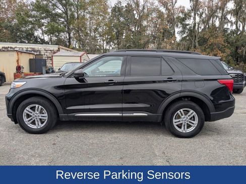 Certified 2023 Ford Explorer XLT w/ Equipment Group 202A image 8