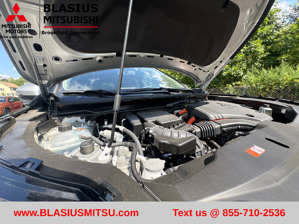 Used 2025 Mitsubishi Outlander ES AWD/4WD image 58