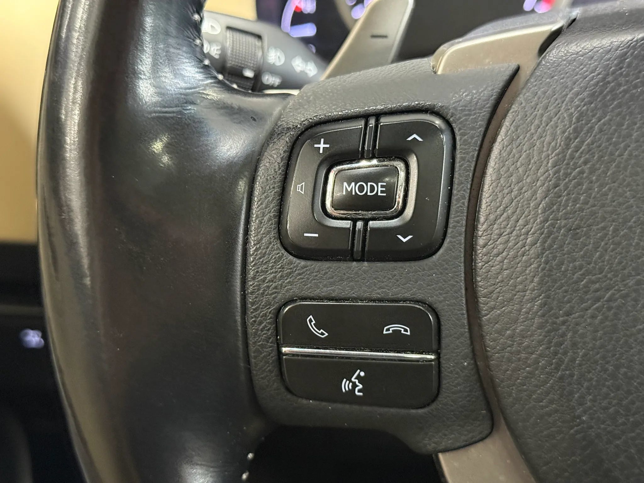 Used 2018 Lexus NX 300 AWD w/ Premium Package image 12