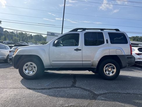 Used 2008 Nissan Xterra X RWD image 2
