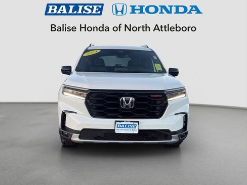 Certified 2024 Honda Pilot TrailSport image 8