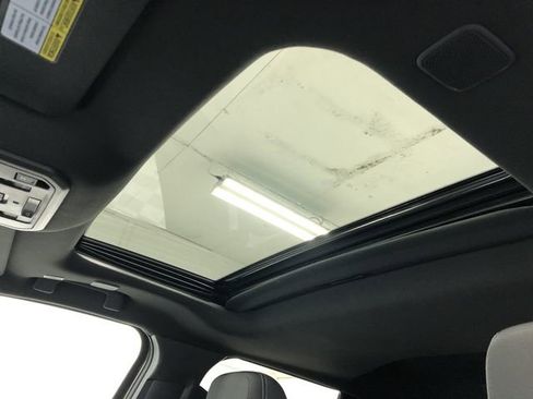 Used 2024 Toyota Tacoma TRD Off-Road w/ TRD Off Road Upgrade Package image 23