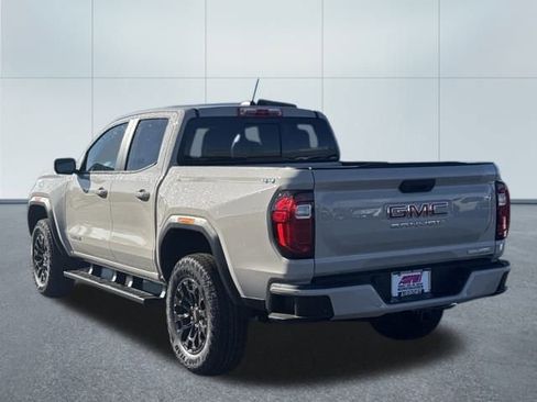 New 2026 GMC Canyon Elevation w/ Convenience Package image 3