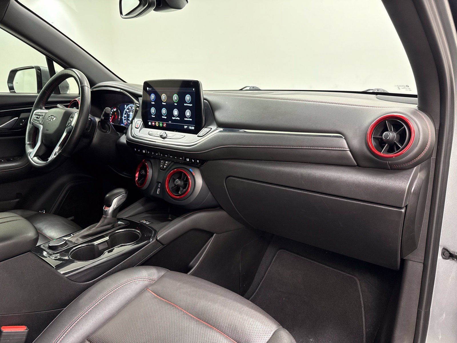 Used 2024 Chevrolet Blazer RS w/ Enhanced Convenience Package FWD image 30