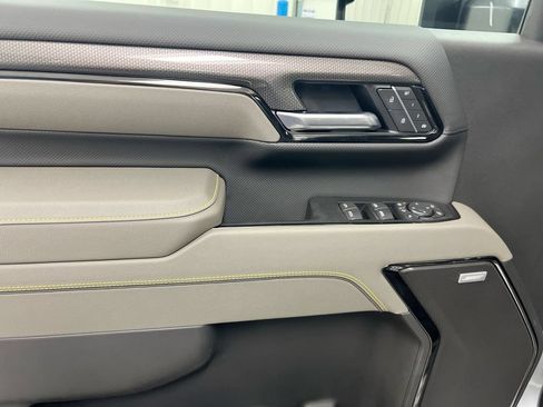 New 2026 Chevrolet Silverado 2500 ZR2 w/ ZR2 Bison Edition AWD/4WD image 22