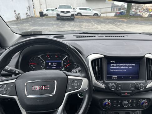 Used 2020 GMC Terrain SLE w/ Driver Convenience Package image 12