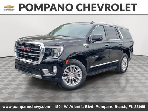 Used 2023 GMC Yukon SLT w/ SLT Premium Package image 1