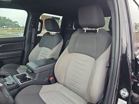 Used 2024 Toyota Tacoma TRD Sport image 18