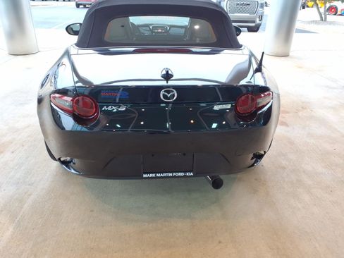 Used 2016 MAZDA MX-5 Miata Grand Touring image 4