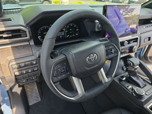 New 2026 Toyota Tacoma Limited AWD/4WD image 14