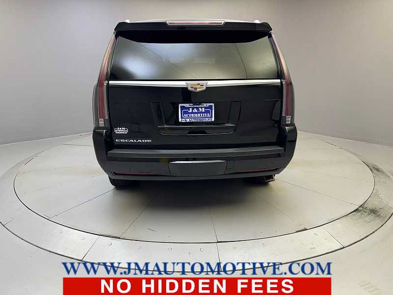 Used 2017 Cadillac Escalade Luxury AWD/4WD image 4