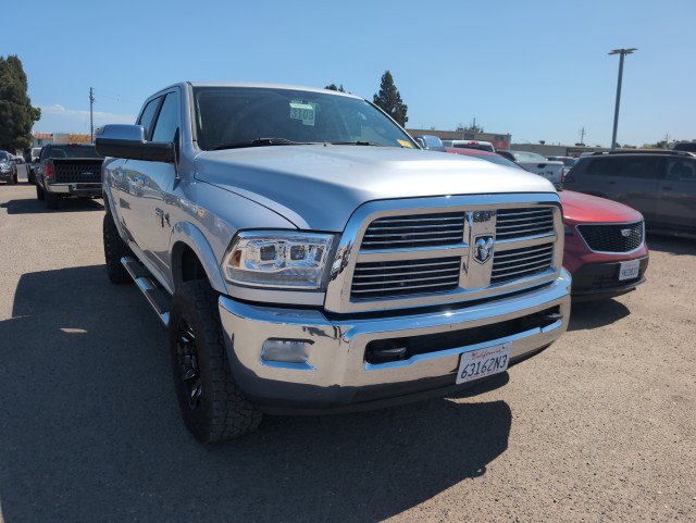 Used 2012 RAM 2500 Laramie AWD/4WD image 2