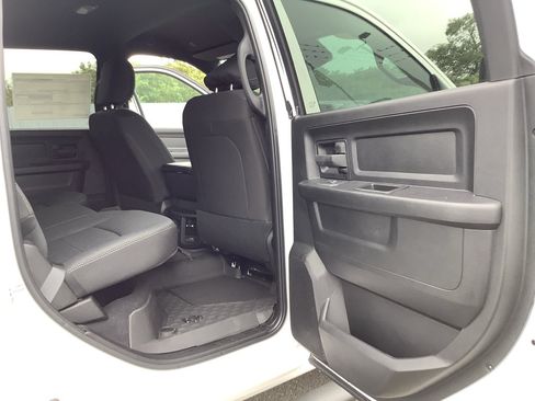 New 2025 RAM 2500 Tradesman AWD/4WD image 18