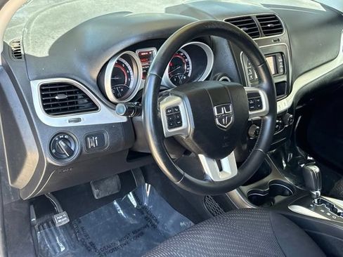 Used 2015 Dodge Journey American Value Package w/ Flexible Seating Group FWD image 11