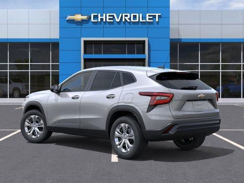 New 2026 Chevrolet Trax LS image 3