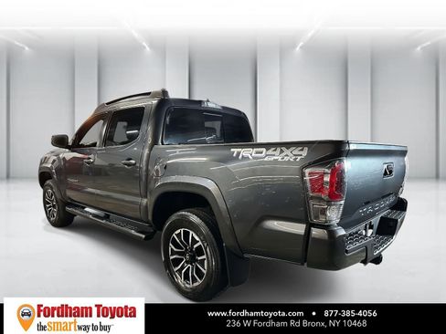 Used 2023 Toyota Tacoma TRD Sport w/ Advanced Technology Package image 6