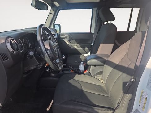 Used 2016 Jeep Wrangler Unlimited Sport w/ Quick Order Package 23S AWD/4WD image 9