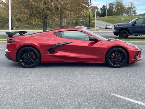 Certified 2025 Chevrolet Corvette Stingray Coupe w/ 1LT image 13