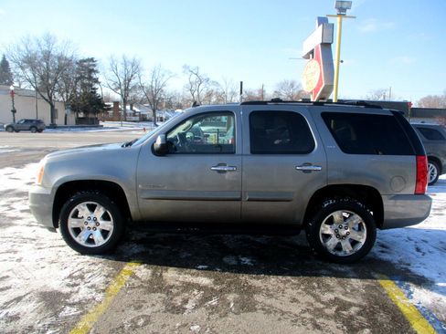 Used 2009 GMC Yukon SLT image 4