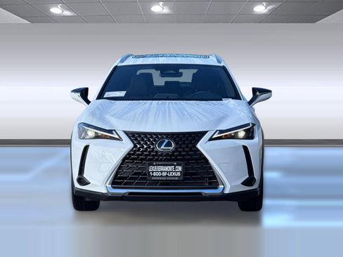 New 2026 Lexus UX 300h FWD image 5