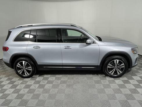 Used 2026 Mercedes-Benz GLB 250 image 6