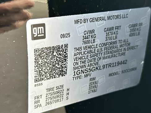 New 2026 Chevrolet Suburban High Country w/ LPO, Illumination Package image 30