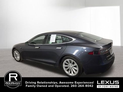 Used 2017 Tesla Model S 100D image 10