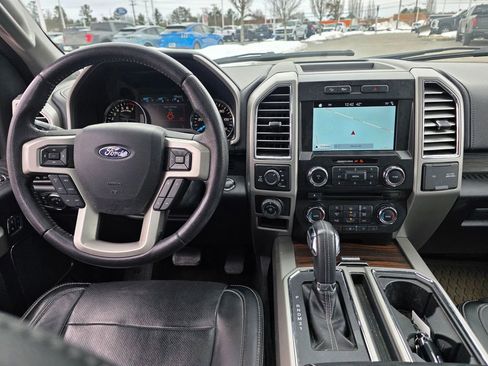 Used 2016 Ford F150 Lariat image 19