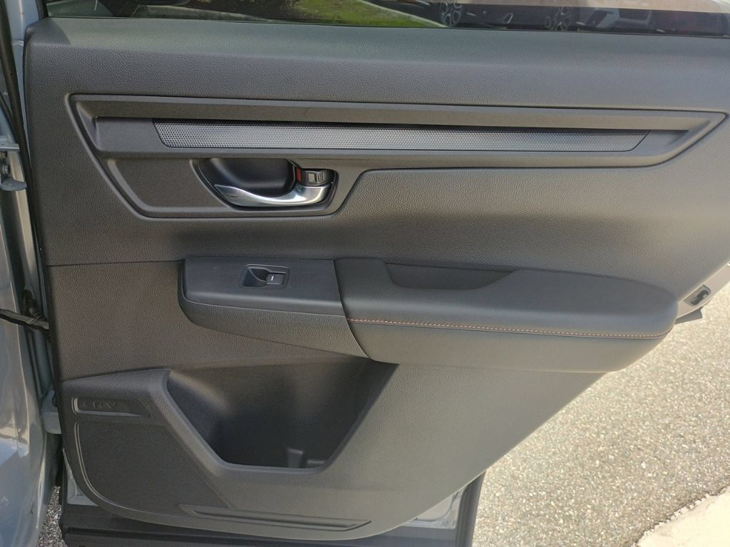Used 2023 Honda CR-V Sport image 19