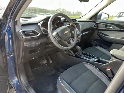 Used 2022 Chevrolet TrailBlazer LT AWD/4WD image 20