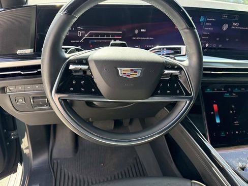 Certified 2025 Cadillac Escalade Sport w/ Touring Package image 30