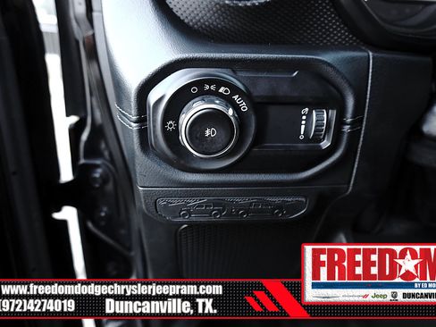 Used 2024 Jeep Wrangler Rubicon AWD/4WD image 20