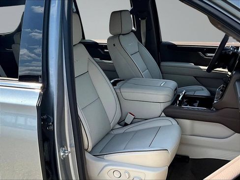New 2026 GMC Yukon Denali AWD/4WD image 10