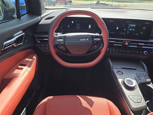 New 2026 Kia Sportage SX Prestige image 14