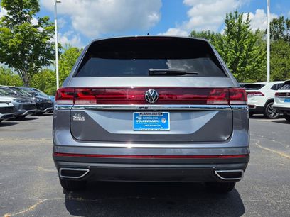 Used 2024 Volkswagen Atlas SE