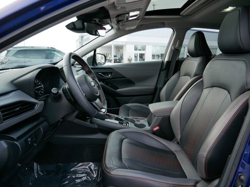 Certified 2024 Subaru Crosstrek 2.5i Limited w/ Crosstrek Mirror Package image 31