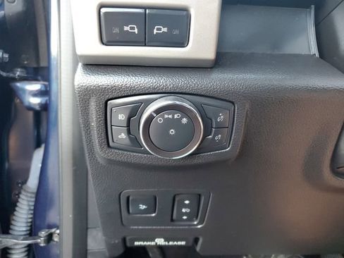 Used 2018 Ford F250 Lariat w/ Lariat Ultimate Package image 30