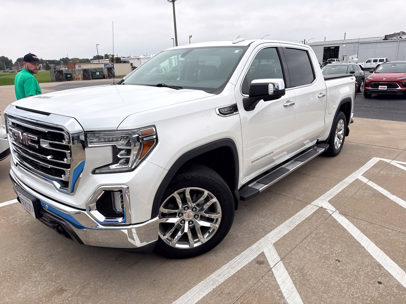 Used 2020 GMC Sierra 1500 SLT w/ SLT Premium Package AWD/4WD image 1