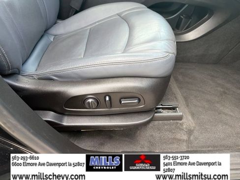 Used 2019 Buick Enclave Essence AWD/4WD image 28